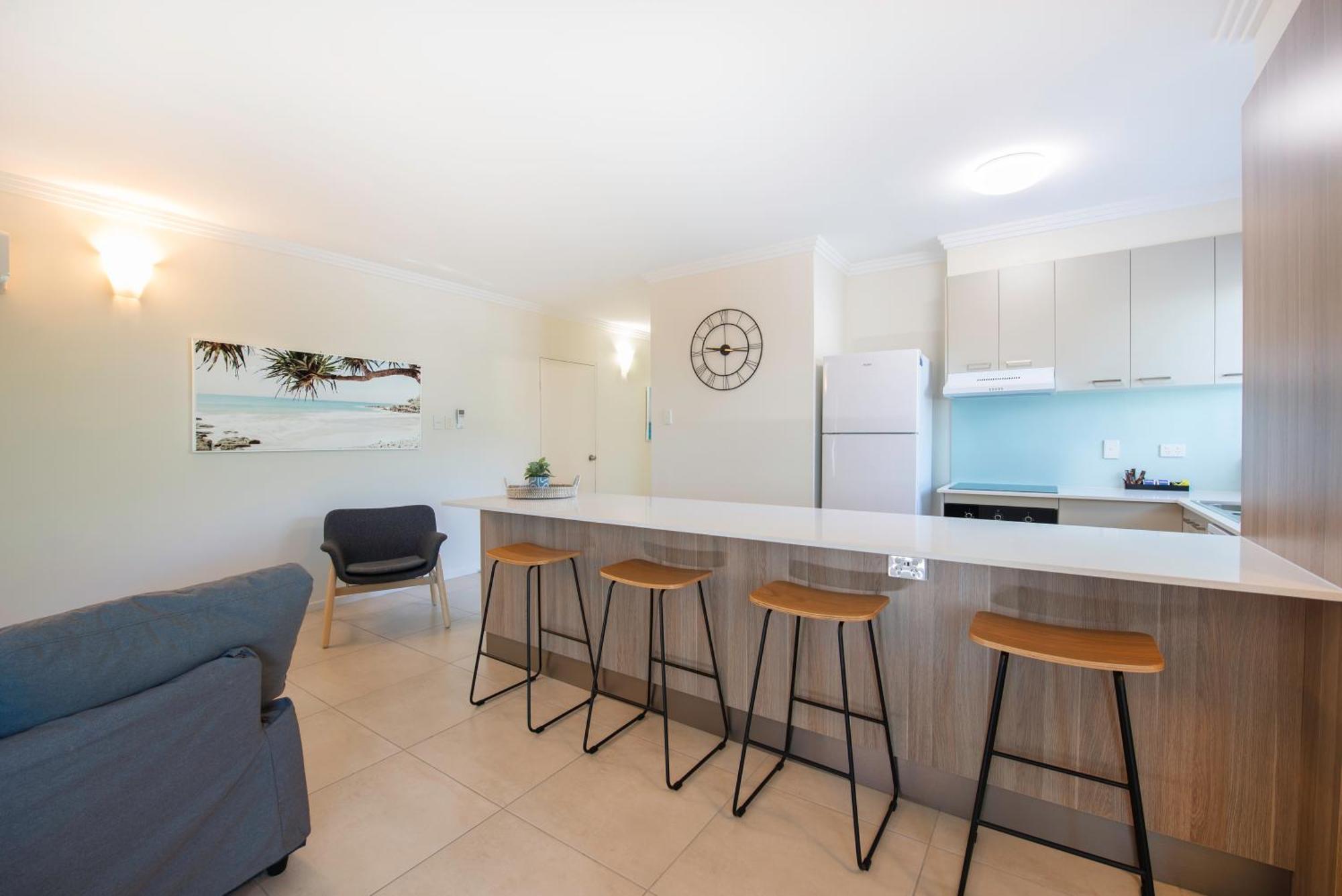 Coral Sea Vista Apartments Airlie Beach Exterior photo