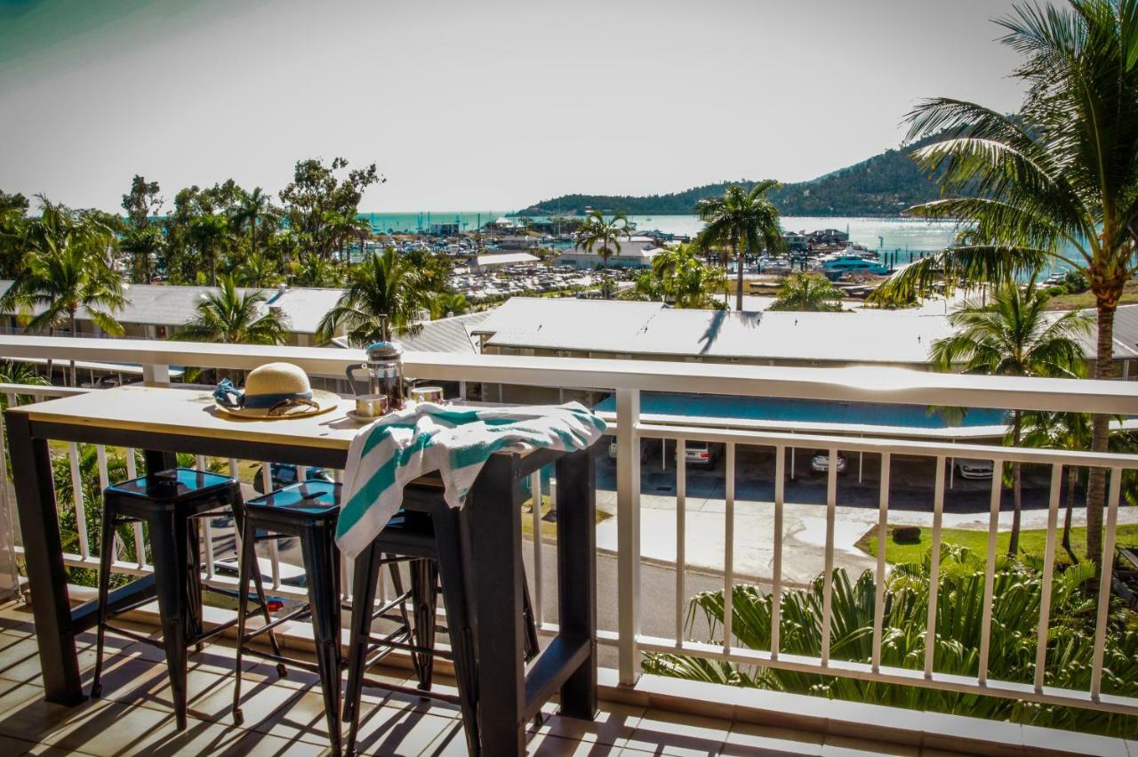 Coral Sea Vista Apartments Airlie Beach Exterior photo